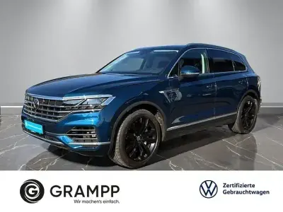 Używany VW Touareg Elegance 381 KM (280 kW) 2022 Niebieski SUV