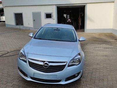 Gebraucht Opel Insignia 163 PS (119 kW) 2015 Silber Kombi