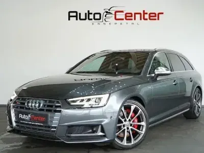 Gebraucht Audi S4 Ambiente 354 PS (260 kW) 2018 Daytonagrau Kombi