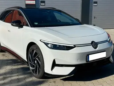 Gebraucht VW ID.7 Pro 210 kW (286 PS) 2025 Weiß Kombi