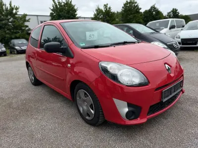 Gebraucht Renault Twingo 75 PS (55 kW) 2011 Rot Kleinwagen