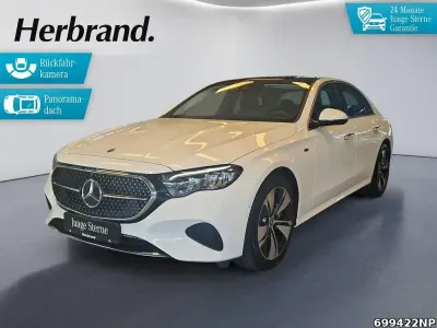 Gebraucht Mercedes E300 Avantgarde 313 PS (230 kW) 2025 Unilack polarweiß uni Limousine