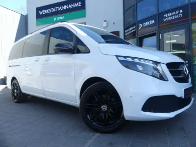Gebraucht Mercedes V300 Avantgarde 237 PS (174 kW) 2023 Arktikweiss Van / Kleinbus
