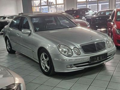 Gebraucht Mercedes E200 163 PS (119 kW) 2003 Silber Limousine
