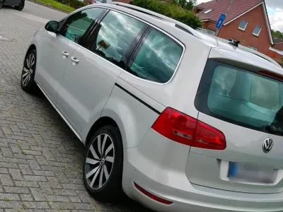 Gebraucht VW Sharan Comfortline 170 PS (125 kW) 2011 Silber Van / Kleinbus