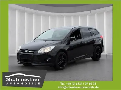 Gebraucht Ford Focus 125 PS (91 kW) 2014 Schwarz metallic Kombi