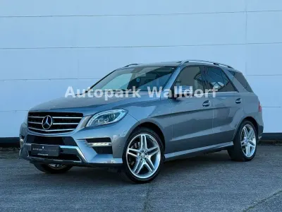 Gebraucht Mercedes ML250 AMG line 204 PS (150 kW) 2014 Silber SUV