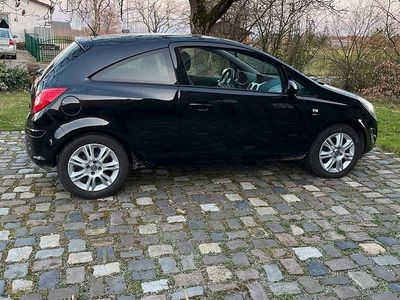 Gebraucht Opel Corsa Color Edition 87 PS (63 kW) 2011 Schwarz Kleinwagen