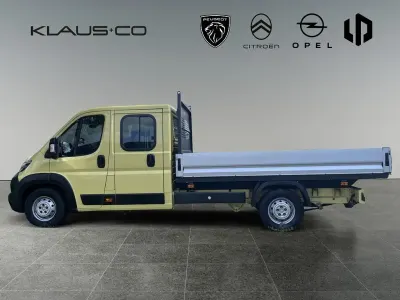 Gebraucht Peugeot Boxer 140 PS (102 kW) 2023 Gelb Van