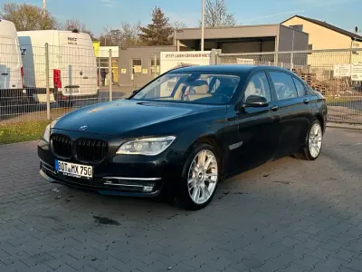 Gebraucht BMW 750L Sport Line 450 PS (330 kW) 2012 Schwarz Limousine