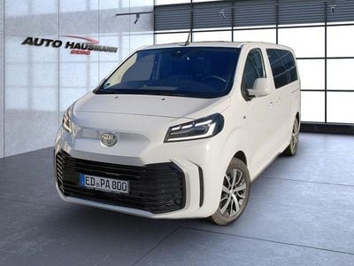 Icy white Gebraucht 2024 Toyota Proace Team Van / Kleinbus | 44.950 € (Fairer Preis)