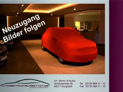 Gebraucht Ford Focus SYNC Edition 125 PS (91 kW) 2014 Weiß (frozen white) Kombi