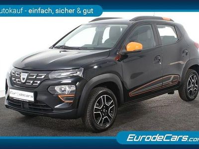 Second-hand Dacia Spring Comfort Plus 33 kW (45 CP) 2022 Negru Hatchback