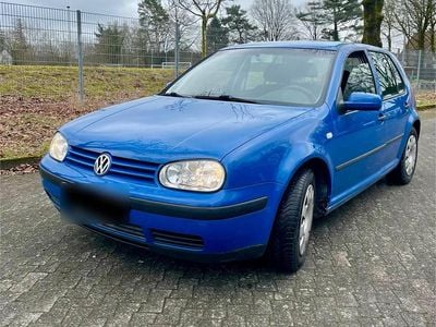 Gebraucht VW Golf IV 75 PS (55 kW) 2001 Blau Kleinwagen