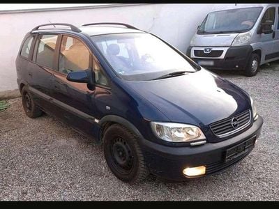 Usata Opel Zafira Edition 125 CV (91 kW) 2000 Blu Monovolume