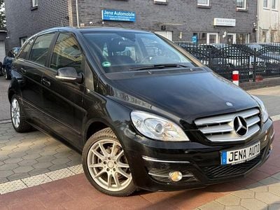 Gebraucht Mercedes B180 Sport 116 PS (85 kW) 2011 Schwarz Van / Kleinbus