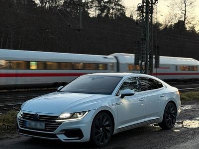 Second-hand VW Arteon 239 CP (175 kW) 2018 Alb Hatchback
