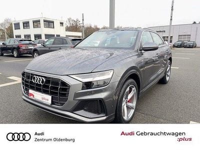 Grau Gebraucht 2021 Audi Q8 S-Line SUV | 51.978 € (Guter Preis)
