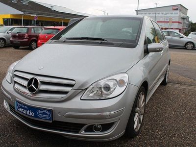 Mercedes B200