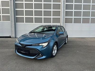 Gebraucht Toyota Corolla 116 PS (85 kW) 2022 Blau Limousine