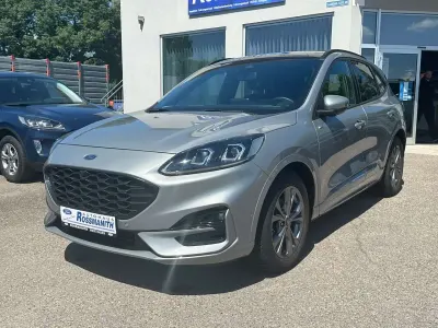 Gebraucht Ford Kuga ST-Line X 151 PS (111 kW) 2023 Silber SUV