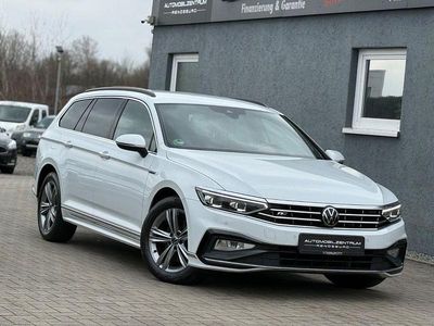Second-hand VW Passat R-line 150 CP (110 kW) 2023 Alb Break