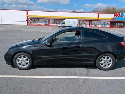 Usado Mercedes CL220 150 HP (110 kW) 2008 Preto Coupé