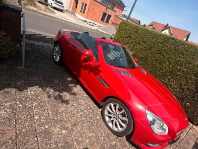 Gebraucht Mercedes SLK200 204 PS (150 kW) 2013 Rot Cabrio