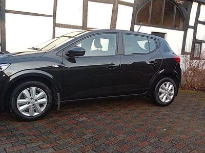 Schwarz Gebraucht 2022 Dacia Sandero Comfort Limousine | 10.900 € (Guter Preis)