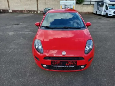 Gebraucht Fiat Punto Sport 77 PS (56 kW) 2012 Rot Kleinwagen