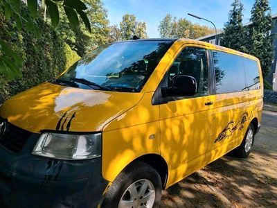 gebraucht VW T5 2005 9 sitzer / 2.5