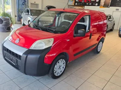 Gebraucht Fiat Fiorino 75 PS (55 kW) 2014 Rot Van / Kleinbus