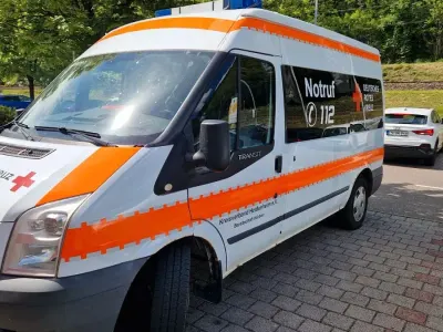 Gebraucht Ford Transit 116 PS (85 kW) 2010 Weiß Van / Kleinbus