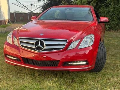 Mercedes E200