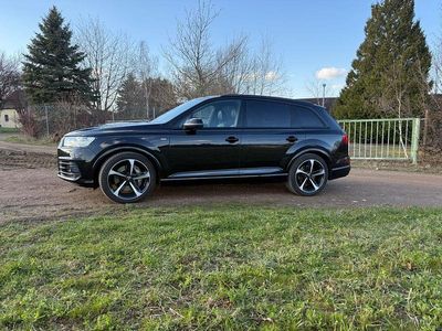 Gebraucht Audi Q7 Ambiente 272 PS (200 kW) 2017 Schwarz SUV
