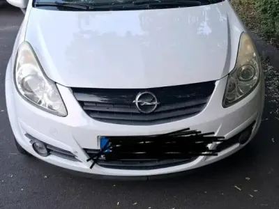 Gebraucht Opel Corsa 100 PS (73 kW) 2010 Weiß Kleinwagen