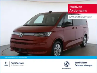 Używany VW T7 Life 245 KM (180 kW) 2025 Czerwony Van