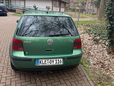 Gebraucht VW Golf IV Edition 101 PS (74 kW) 2001 Grün Kombi