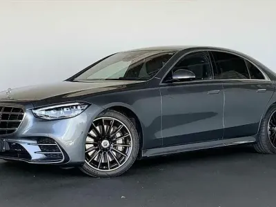 Gebraucht Mercedes S580 AMG 510 PS (375 kW) 2022 Grau / selenitgrau / metallic Limousine