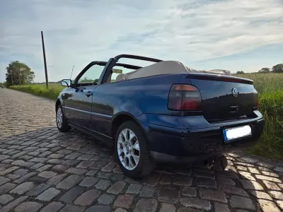 Gebraucht VW Golf Highline 101 PS (74 kW) 2000 Blau Cabrio