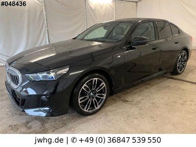 Gebraucht BMW 520 M Sport 197 PS (144 kW) 2024 Saphirschwarz (metallic) Limousine