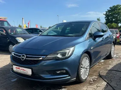 Gebraucht Opel Astra Innovation 136 PS (100 kW) 2015 Blau Limousine