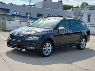 Gebraucht Skoda Octavia Scout Scout 4x4 184 PS (135 kW) 2015 Schwarzmagic perleffekt Kombi