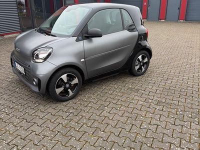 Grau Gebraucht 2021 Smart ForTwo Electric Drive Coupé | 10.899 € (Fairer Preis)