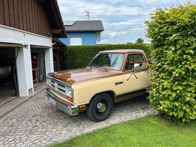 Gebraucht Dodge Ram 140 PS (102 kW) 1986 Braun Pickup