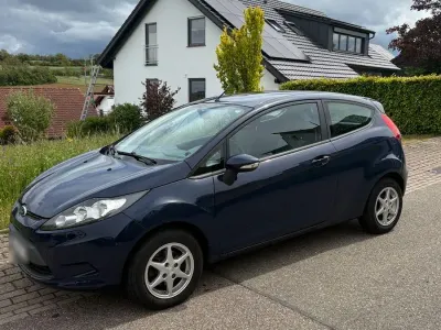 Gebraucht Ford Fiesta 60 PS (44 kW) 2009 Blau Kleinwagen