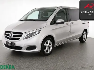 Gebraucht Mercedes V220 Sport 163 PS (119 kW) 2018 Brillantsilber Van / Kleinbus