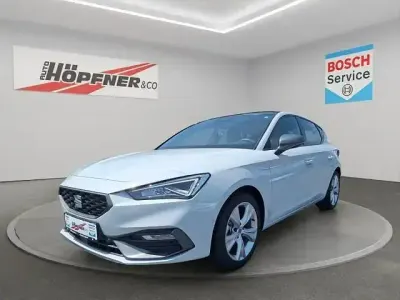 Gebraucht Seat Leon Beats 110 PS (80 kW) 2024 Mitternachtsschwarz Limousine
