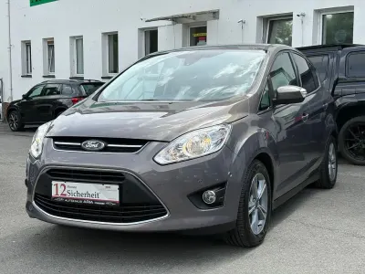 Gebraucht Ford C-MAX SYNC Edition 140 PS (102 kW) 2014 Braun Van / Kleinbus