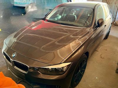 Gebraucht BMW 316 116 PS (85 kW) 2013 Braun Kombi